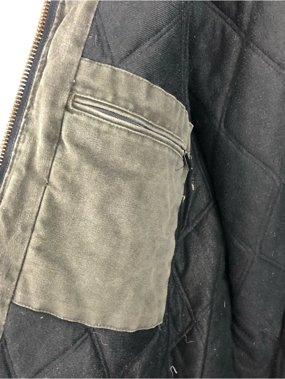 Vintage Men’s Carhartt Duck Jacket with Hood and Leather Logo Patch - Picture 7 of 11